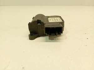 Volkswagen Passat B6 (2005–2010) Salongi soojenduse klapi mootor 3C1907511 - 2