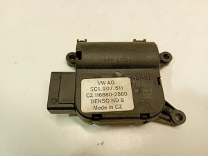   Stellmotor Heizungsklappe  - 3C1907511 