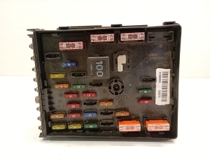 Sicherungskästen - 3C0937125