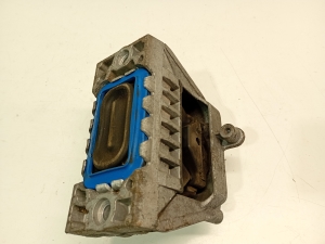 Volkswagen Passat B6 (2005–2010) Motorlager 1K0199262 - 4