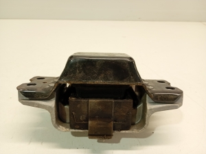 Volkswagen Passat B6 (2005–2010) Motorlager 110130 - 3