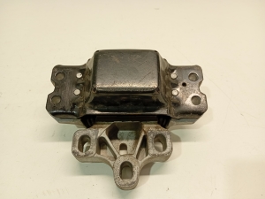 Volkswagen Passat B6 (2005–2010) Motorlager 110130 - 5