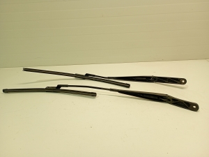 Volkswagen Passat B6 (2005–2010) Wischerarm vorne 74560 - 5
