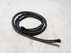 VOLVO XC90 (2015–2024) Kapoti tihend 31402737 - 2