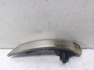 Ford Focus (2011–2018) Side mirror turn signal 8M5113B382AA - 2