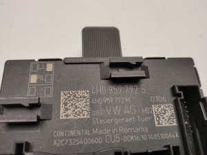 Porsche Macan (2014–2026) Front door control unit 4H0959792S - 2