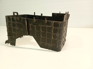 Volkswagen Passat B6 (2005–2010) Battery cover 1K0915336B - 3