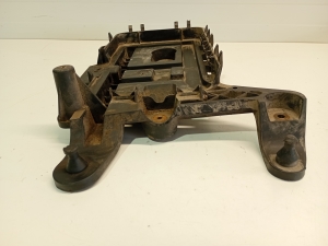 Volkswagen Passat B6 (2005–2010) Akuhoidik 1K0915333 - 5