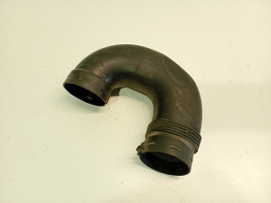 Volkswagen Passat B6 (2005–2010) Õhu sisselaske voolik 1K0129618 - 3