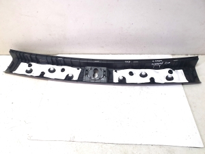 Kia Sorento (2014–2026) Trunk lid hinge trim 85775P2000 - 2