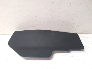 Kia Sorento (2014–2026) Instrument cluster trim 84690P2001 - 4