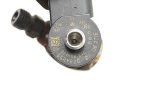 Skoda Octavia IV (2019–2026) Fuel injector 05L130277E - 4