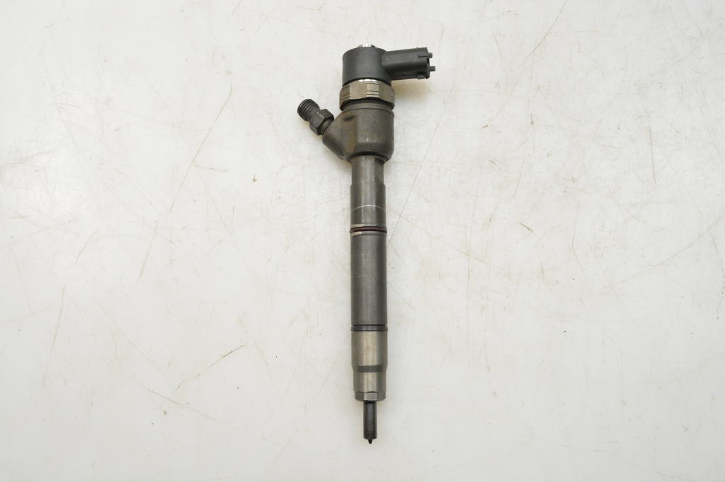 Kia Sportage (2010–2016) Injektor Einspritzdüse 338002A800