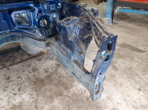 Mercedes Benz GLE-Class 167 (2019–2026) Front outrigger A1676207901 - 2