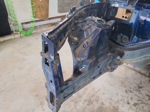 Mercedes Benz GLE-Class 167 (2019–2026) Front outrigger A1676208001 - 4