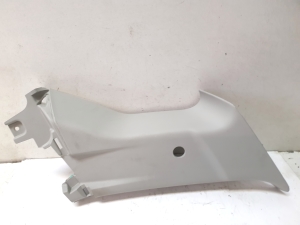 Interior trim of the rear strut - 85850P2000