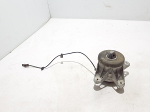   Engine mount  - A1672407600 