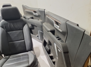 Chevrolet Silverado GMT K2XX (2013–2026) Salons un tā detaļas - 4