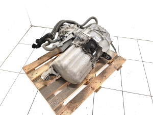 Tesla Model S S (2012–2026) Engine 1037000-00-F - 4