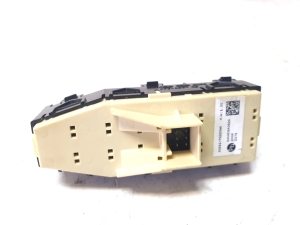 Kia Sorento (2014–2026) Front door glass switch 93581P2220WK - 5