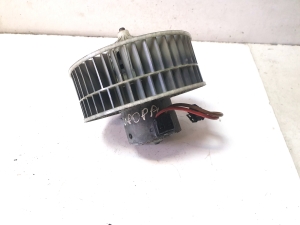 Mercedes Benz E-Class W211 (2002–2009) Salongi puhuri mootor 0130101138 - 2