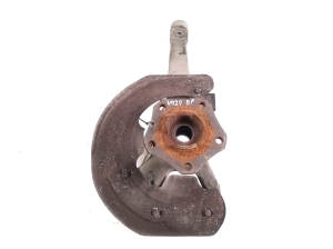 Front wheel hub - 97034115804