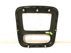 Opel Vivaro B (2014–2019) Dashboard trim 682604006R - 4