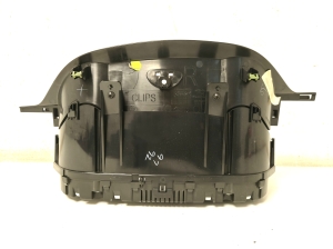 Land Rover Discovery Sport (2014–2026) Instrument cluster LR0044002 - 5