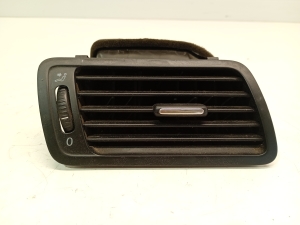   Armaturenbrett Lüftungsgitter  - 3C1819702E 