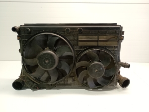 Volkswagen Passat B6 (2005–2010) Radiaatorite komplekt ja selle osad 1K0121251 - 4