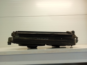 Volkswagen Passat B6 (2005–2010) Radiaatorite komplekt ja selle osad 1K0121251 - 5