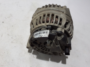 Volkswagen Amarok I (2010–2022) Generaator 03L903023P - 2