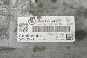 Skoda Fabia MK 2 (2007–2014) Calculateur moteur 03L906023NH - 3