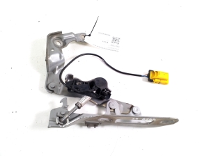   Scharnier Motorhaube  - 97051115202 
