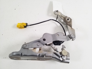 Porsche Panamera 970 (2009–2016) Hood hinge 97051115202 - 2