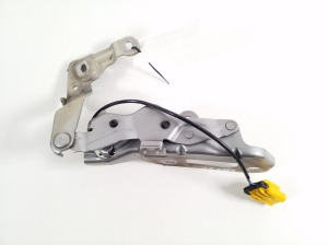 Porsche Panamera 970 (2009–2016) Hood hinge 97051115102 - 3