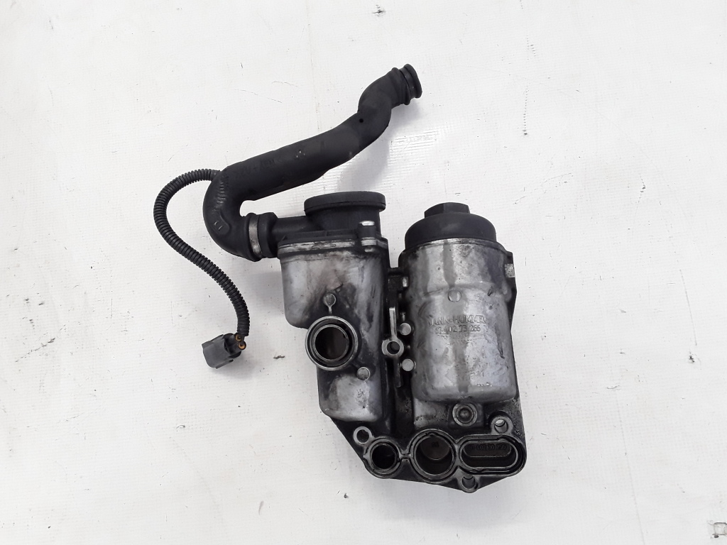 Used VOLVO XC60 Oil filter housing 30677920
