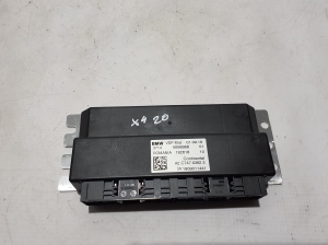   Air suspension control unit  - 6898968 