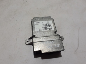   Airbagsteuergerät  - 9890599 