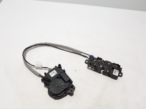 Trunk lid lock - 7357112