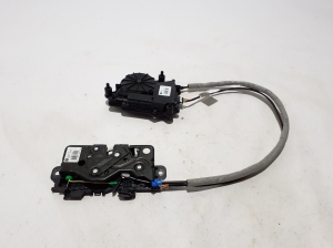 BMW X4 F98 (2019–2026) Trunk lid lock 7357112 - 3