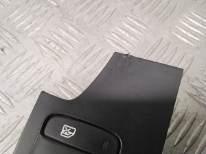 Citroen C4 C41 (2020–2026) Front door glass switch 96788264ZD - 2