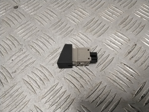 NISSAN Leaf II (2017–2026) Hazard light switch 299125472 - 4