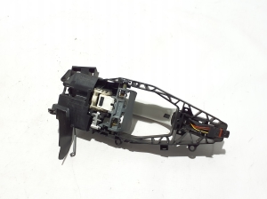 BMW X4 F98 (2019–2026) Front door external opening handle and its details - 2