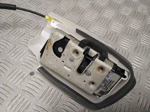 Tesla Model 3 3 (2016–2024) Türschloss hinten 150067501B - 3