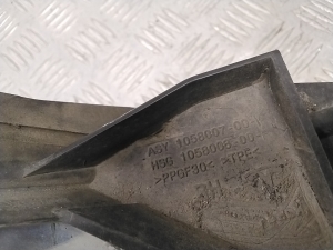 Tesla Model S S (2012–2026) Luftleitblech für den Kühler 105800700I - 2