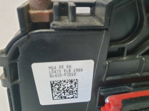 Kia Sorento (2014–2026) Rear side door lock 81420P2010 - 4