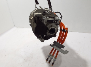 VOLVO XC40 (2017–2026) Engine 32335805 - 3