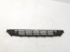   Grille inférieure de pare-chocs avant  - 31449342 