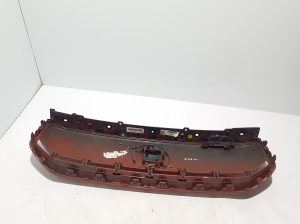 VOLVO XC40 (2017–2026) Front grille 32228391 - 4